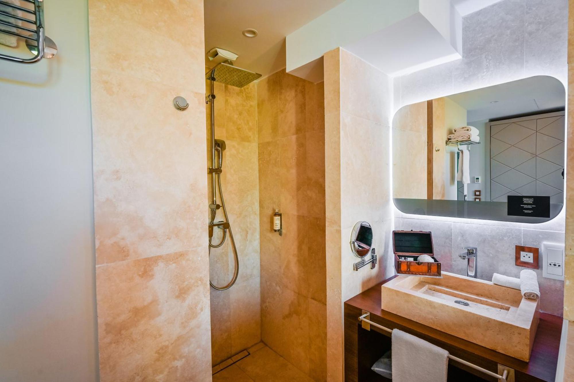 Grand Des Sablettes Plage, Curio Collection By Hilton 4* La Seyne-sur-Mer